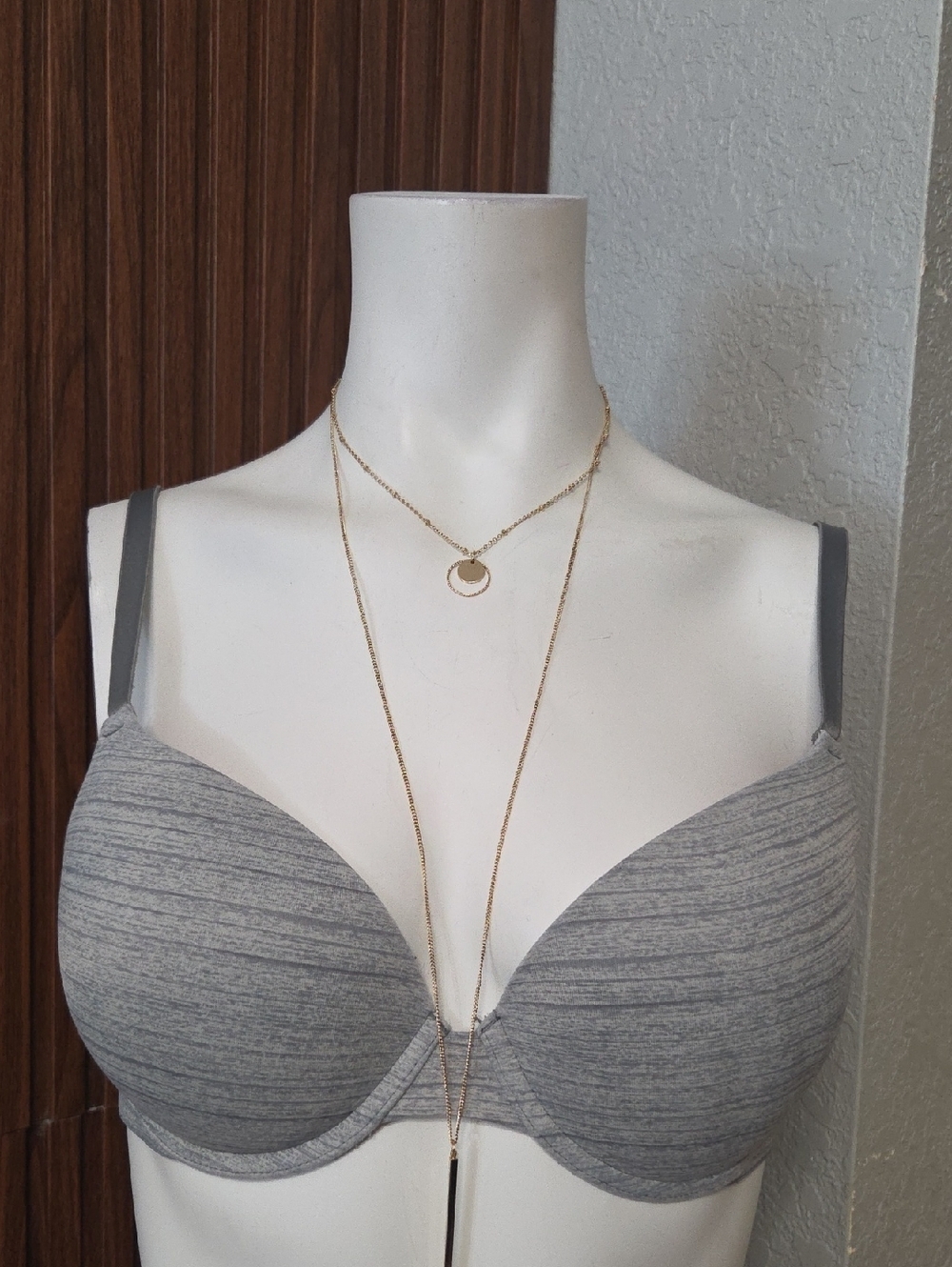 Layered Gold Disc Lariat Necklace - Elegant Women’s Jewelry